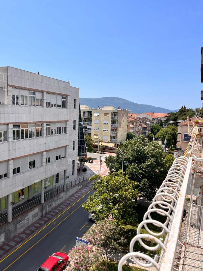 Mint Apartment Тиват Экстерьер фото