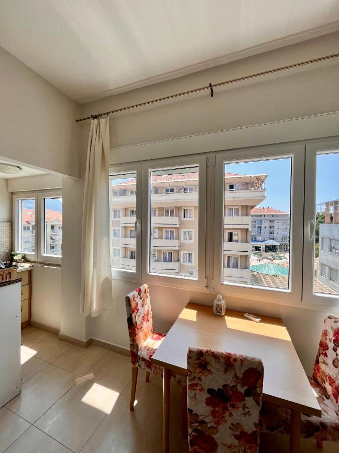 Mint Apartment Тиват Экстерьер фото